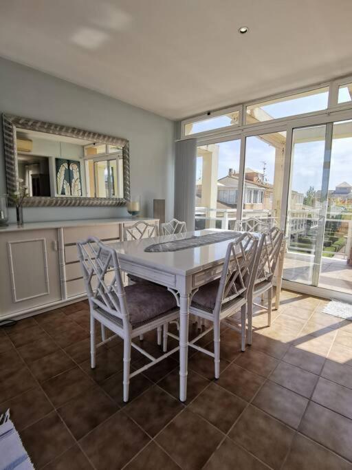 Perfect Family Holiday! Modern Penthouse In Denia Only 200 M To The Beach! Exteriör bild